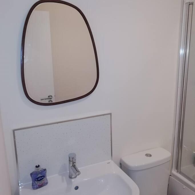 Carvetii - Norman House - 2Nd Floor, 1 Bedroom Flat Бонесс Экстерьер фото